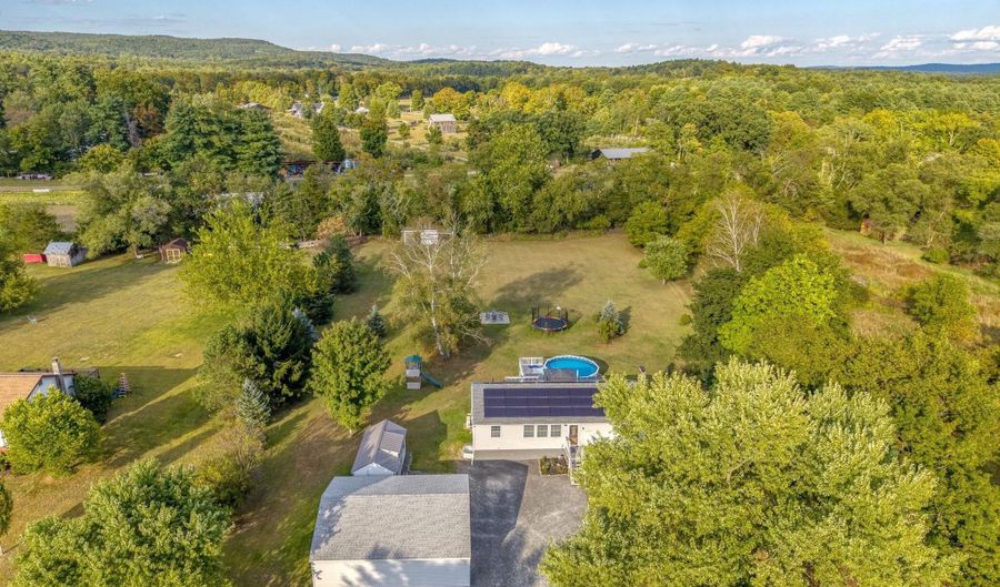 270 Mettacahonts Rd, Accord, NY 12404 - 3 Beds, 3 Bath