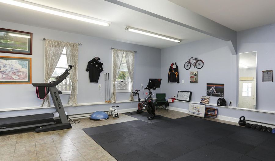 121 Center Ave, Atlantic Highlands, NJ 07716 - 4 Beds, 3 Bath