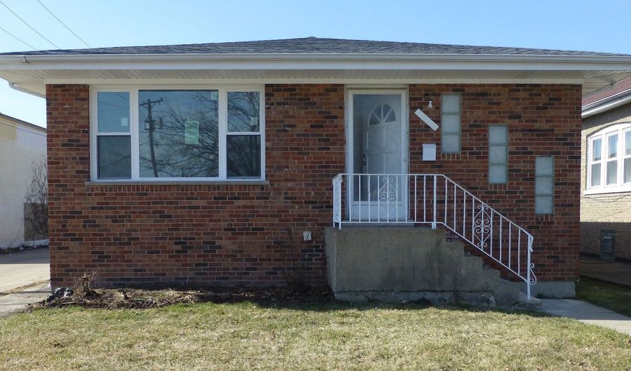 2128 S 11th Ave, Maywood, IL 60153 - 3 Beds, 2 Bath