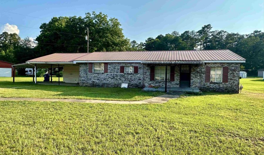 2910 OLD GADSDEN Hwy, Anniston, AL 36206 - 3 Beds, 1 Bath