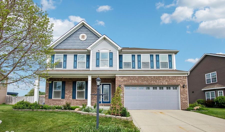 1628 Ballyganner Dr, Avon, IN 46123 - 4 Beds, 4 Bath