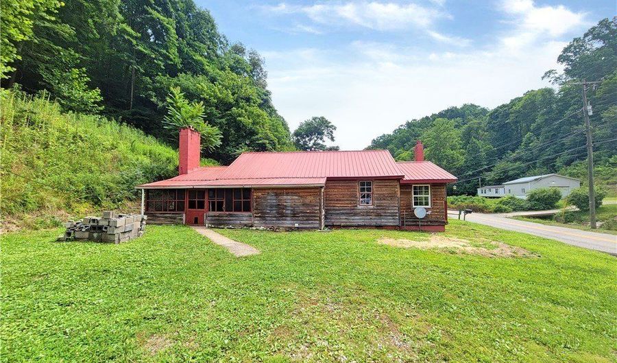 290 Bulger Rd, Alkol, WV 25501 - 2 Beds, 1 Bath