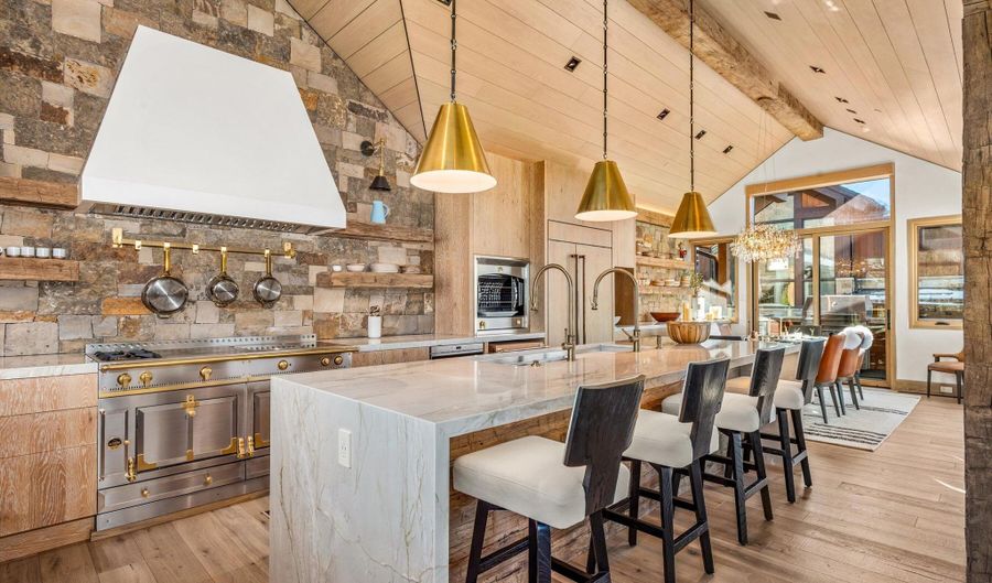 549 Walnut St, Aspen, CO 81611 - 4 Beds, 6 Bath