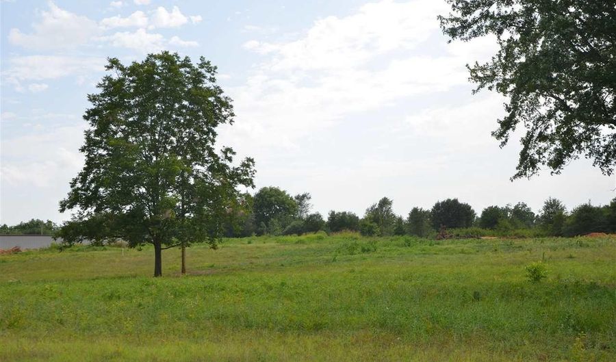 N Main St, Beebe, AR 72012 - 0 Beds, 0 Bath