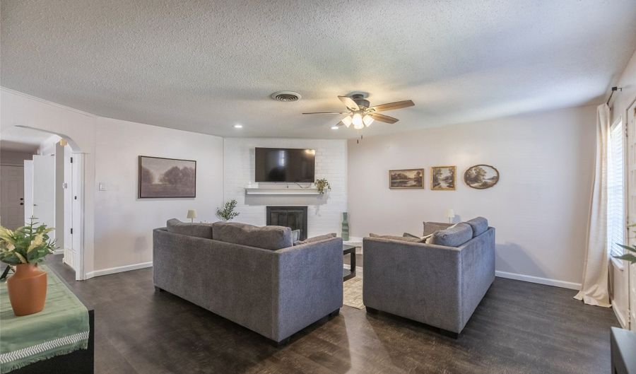 3333 S 27th St, Abilene, TX 79605 - 3 Beds, 2 Bath
