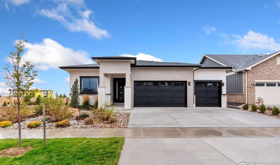 3631 N Buchanan Ct, Aurora, CO 80019 - 5 Beds, 3 Bath