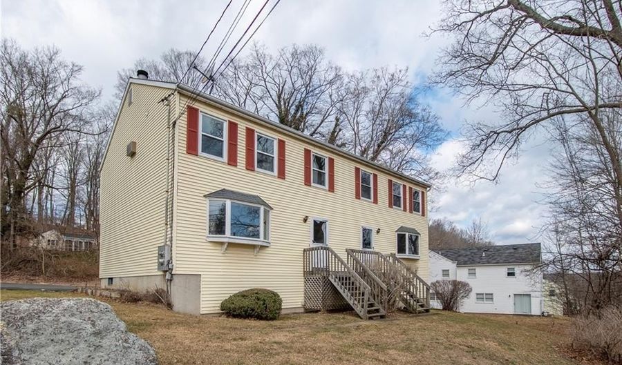 22 Maple Ave, Bethel, CT 06801 - 3 Beds, 3 Bath