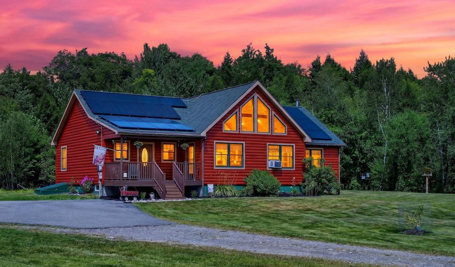 625 Mcgrath Pond Rd, Belgrade, ME 04917 - 2 Beds, 2 Bath