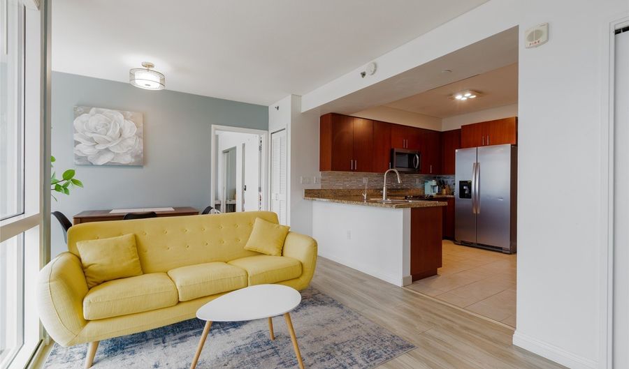 909 Kapiolani Blvd 3002, Honolulu, HI 96814 - 2 Beds, 2 Bath