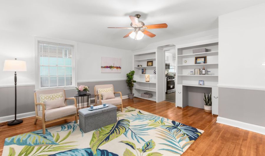 4309 WASHINGTON Blvd, Arlington, VA 22201 - 3 Beds, 2 Bath