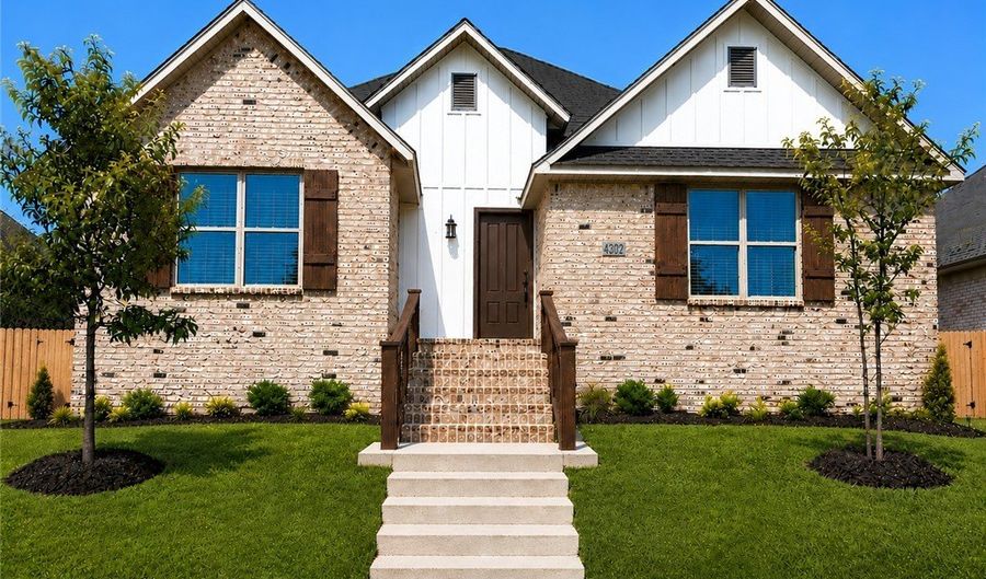 4302 SW Adams Rd, Bentonville, AR 72713 - 3 Beds, 2 Bath