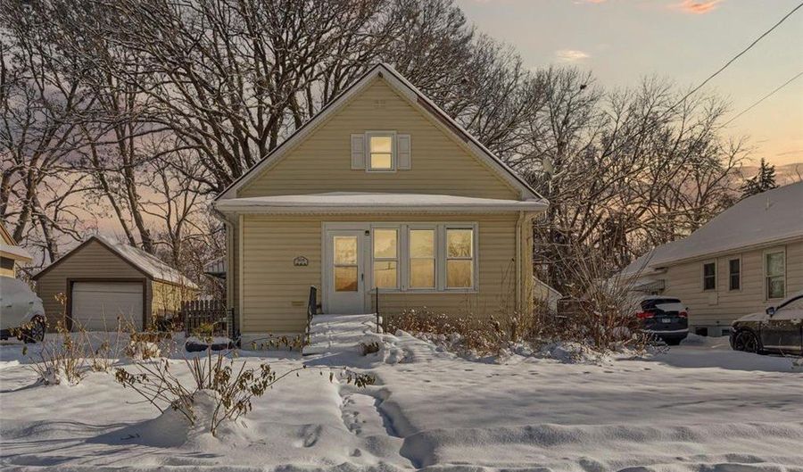 604 Ulstad Ave, Albert Lea, MN 56007 - 3 Beds, 3 Bath