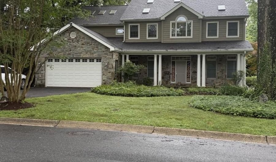 6706 MELODY Ln, Bethesda, MD 20817 - 5 Beds, 4 Bath