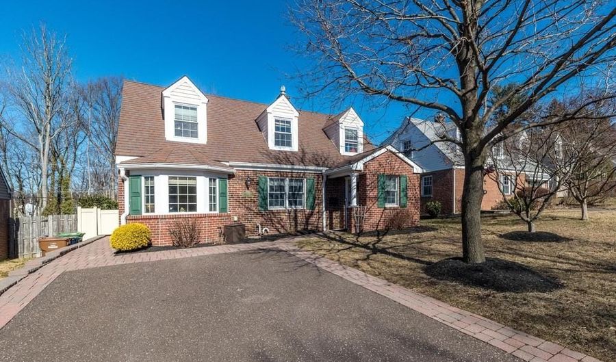 612 ARGYLE Ave, Ambler, PA 19002 - 4 Beds, 3 Bath