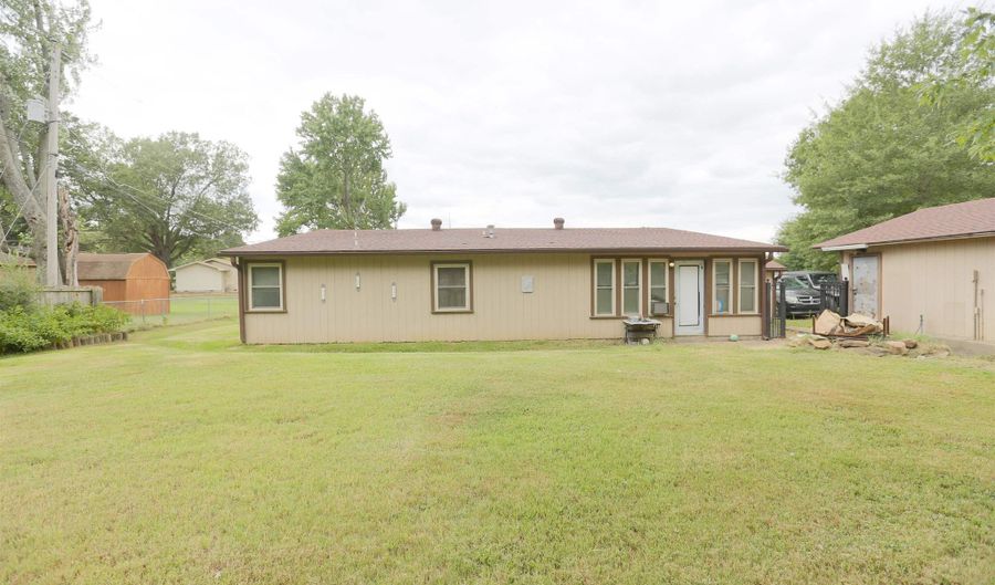 1202 N Fir St, Beebe, AR 72012 - 3 Beds, 2 Bath