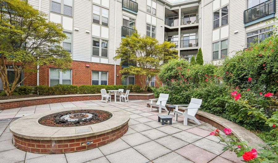 1800 WILSON Blvd 206, Arlington, VA 22201 - 1 Beds, 1 Bath