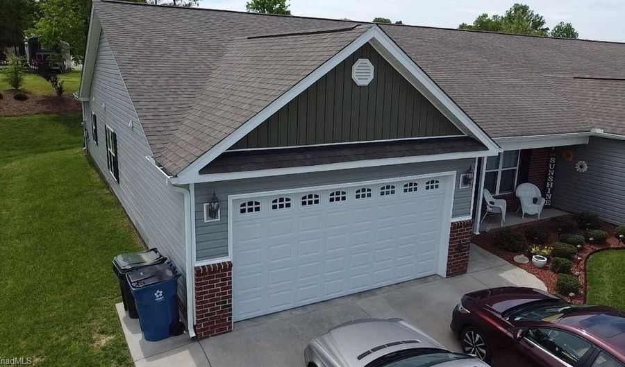 108 WILLOW Ter, Archdale, NC 27263 - 3 Beds, 2 Bath