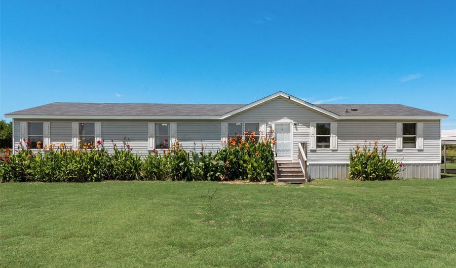 2605 Gills Crossing Ct, Alvarado, TX 76009 - 4 Beds, 2 Bath