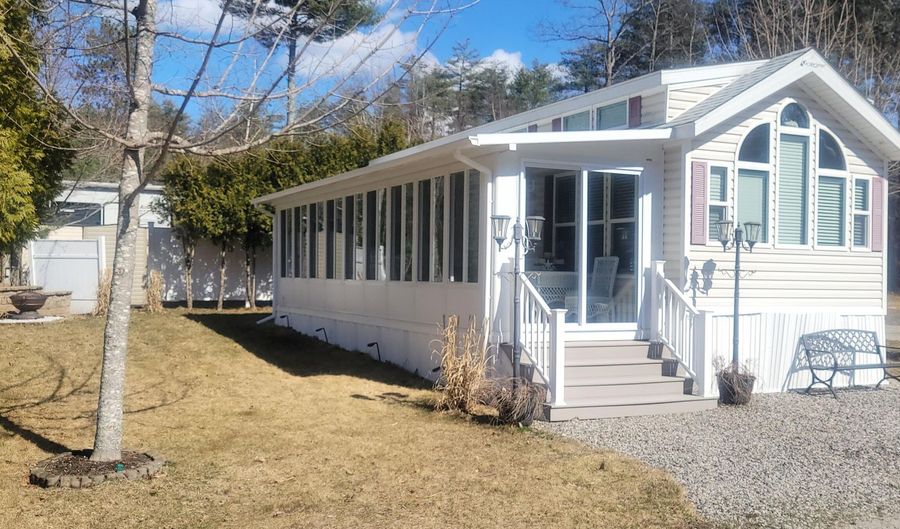 580 Hiltons Ln, Wells, ME 04090 - 2 Beds, 1 Bath