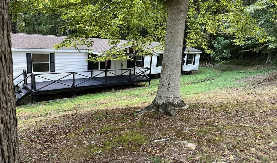 412 Groce Subdivision Rd, Albany, KY 42602 - 4 Beds, 3 Bath