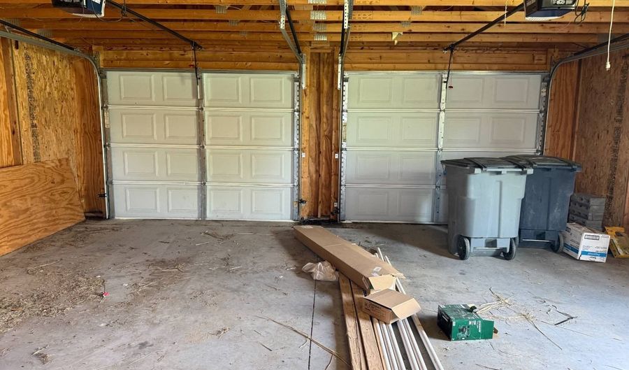 601 Sunrise Cir, Bassett, NE 68714 - 2 Beds, 1 Bath