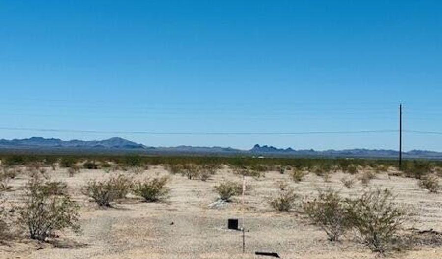 33376 Horizon Way, Bouse, AZ 85325 - 0 Beds, 0 Bath