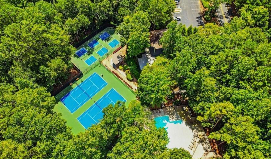 1506 Shadow Rdg, Woodstock, GA 30189 - 4 Beds, 4 Bath