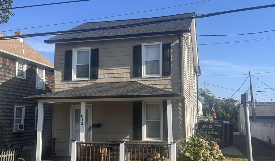 612 Sylvania Ave, Avon By The Sea, NJ 07717 - 3 Beds, 2 Bath