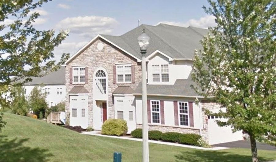611 N 40Th St, Allentown, PA 18104 - 3 Beds, 3 Bath