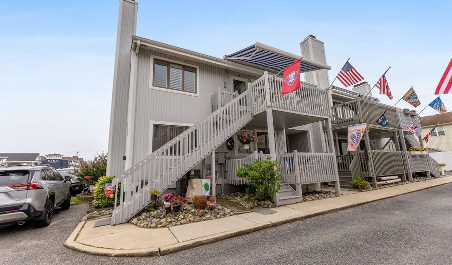 280 79th 1, Avalon, NJ 08202 - 3 Beds, 2 Bath