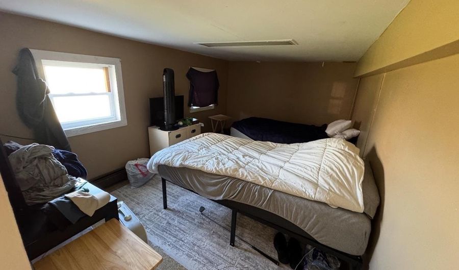 205 S Vermont Ave Ave 1, Atlantic City, NJ 08401 - 2 Beds, 1 Bath