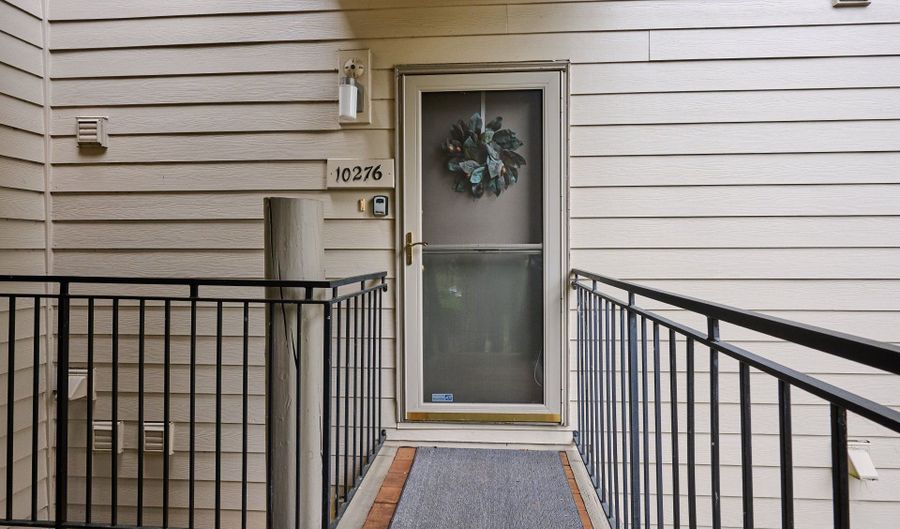 10276 SW TRAPPER Ter, Beaverton, OR 97008 - 2 Beds, 2 Bath