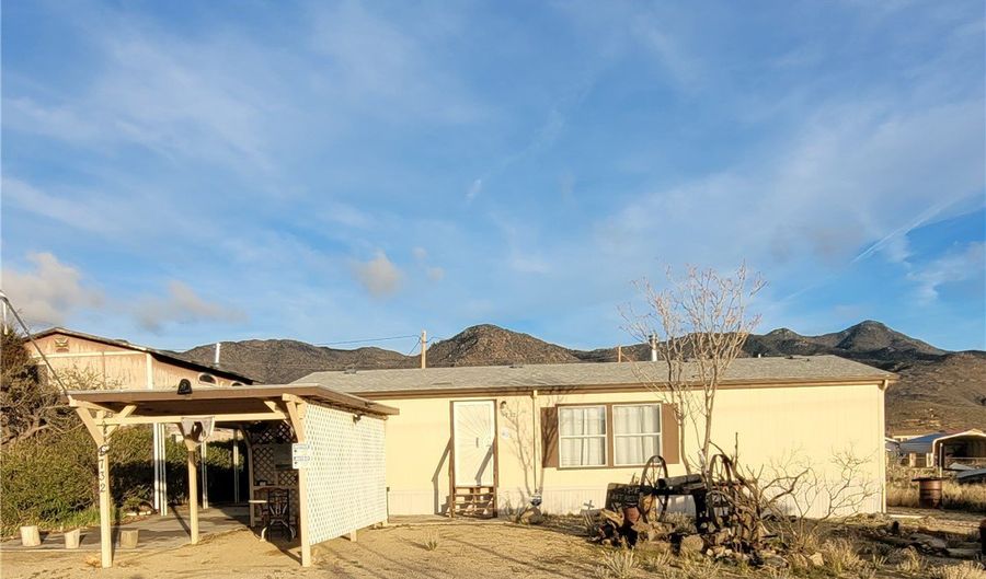 9732 2nd St, Chloride, AZ 86431 - 3 Beds, 2 Bath