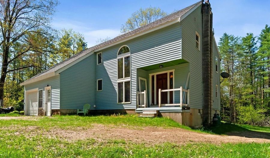 25 Vail Rd, Barnstead, NH 03225 - 3 Beds, 2 Bath