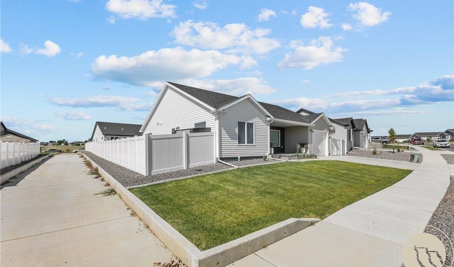 926 Anacapa Ln, Billings, MT 59105 - 3 Beds, 2 Bath