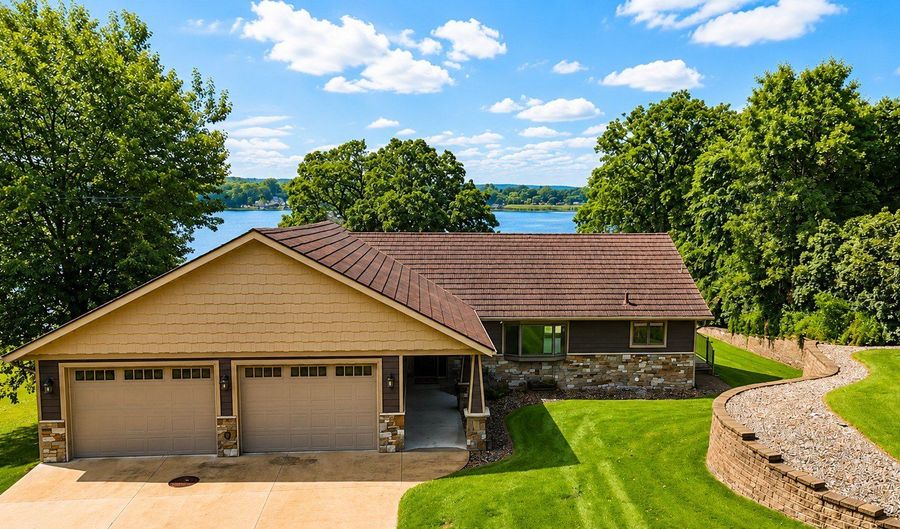 17469 Orchid Ct, Avon, MN 56310 - 4 Beds, 3 Bath