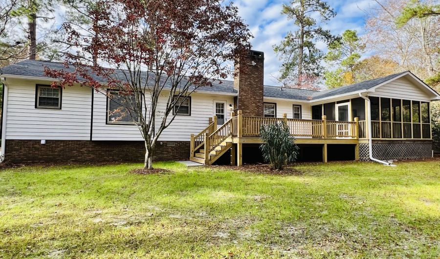 367 Wannamaker Dr, Barnwell, SC 29812 - 3 Beds, 2 Bath