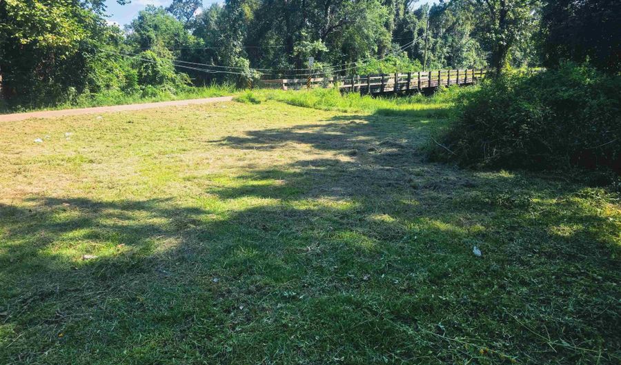 1005 Jefferson St, Bogalusa, LA 70427 - 0 Beds, 0 Bath