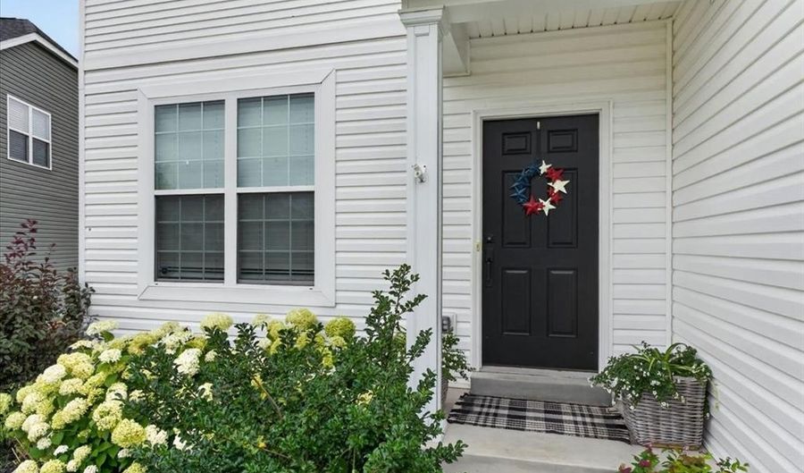 2137 Henley Woods Dr, Arnold, MO 63010 - 5 Beds, 4 Bath