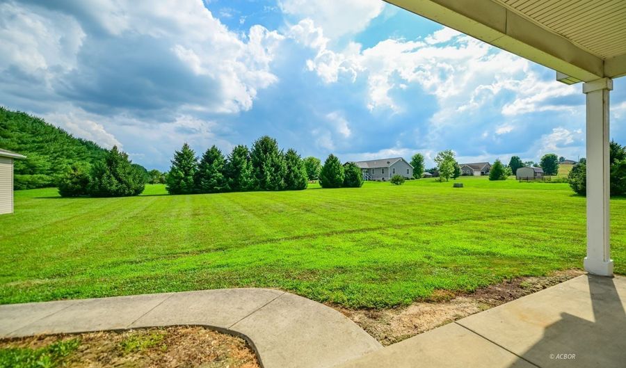 4477 Coe Rd, Albany, OH 45710 - 3 Beds, 3 Bath