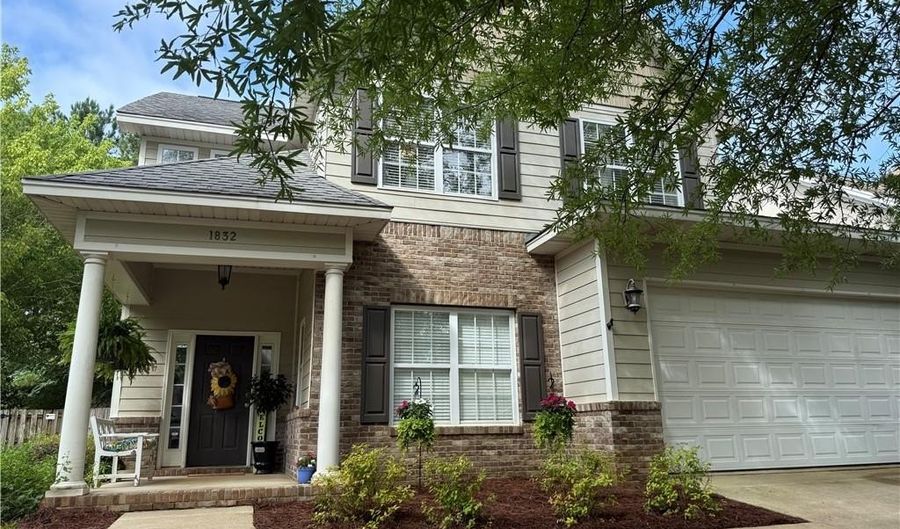 1832 COOPERS POND Rd, Auburn, AL 36830 - 4 Beds, 3 Bath