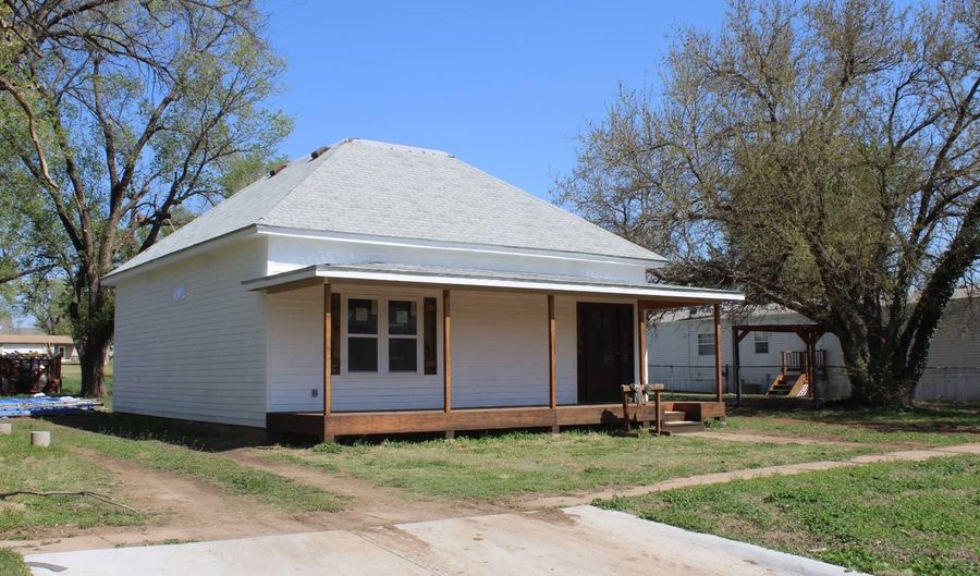 408 N. Main, Attica, KS 67009 - 2 Beds, 1 Bath