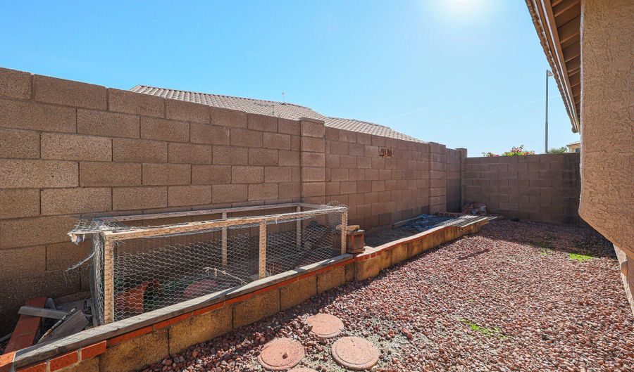 2140 N 124TH Dr, Avondale, AZ 85392 - 3 Beds, 2 Bath