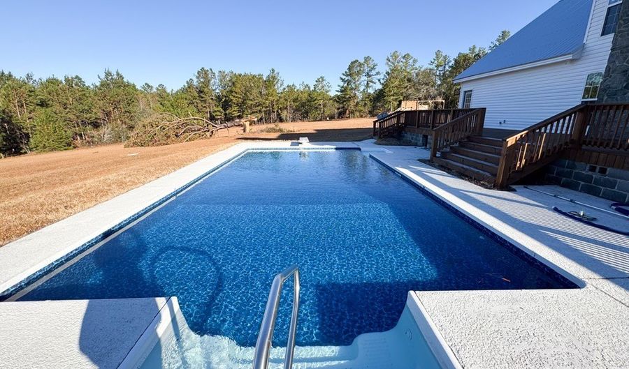 429 Deens Landing Rd, Baxley, GA 31513 - 3 Beds, 4 Bath