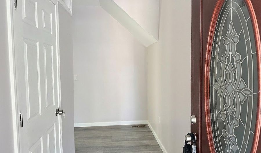 139 Whitney Ave 1, Bridgeport, CT 06606 - 3 Beds, 1 Bath