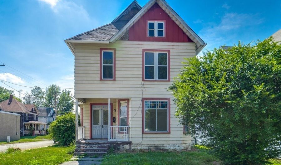 949 S Arch Ave, Alliance, OH 44601 - 5 Beds, 2 Bath