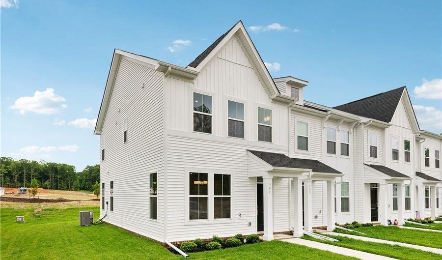 331 Mt. McCauley Way, Aylett, VA 23009 - 3 Beds, 3 Bath