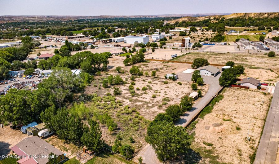 1451 W BLANCO Blvd, Bloomfield, NM 87413 - 3 Beds, 3 Bath