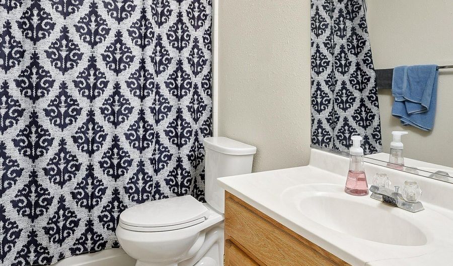 289 293 W Mountain View Dr, Cedar City, UT 84720 - 12 Beds, 0 Bath