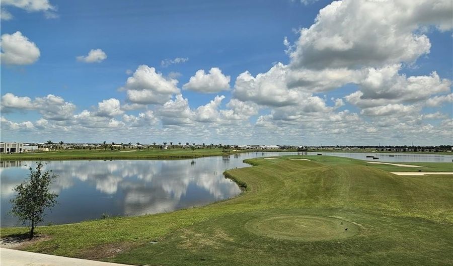 5427 Double Eagle Cir 2826, Ave Maria, FL 34142 - 2 Beds, 2 Bath